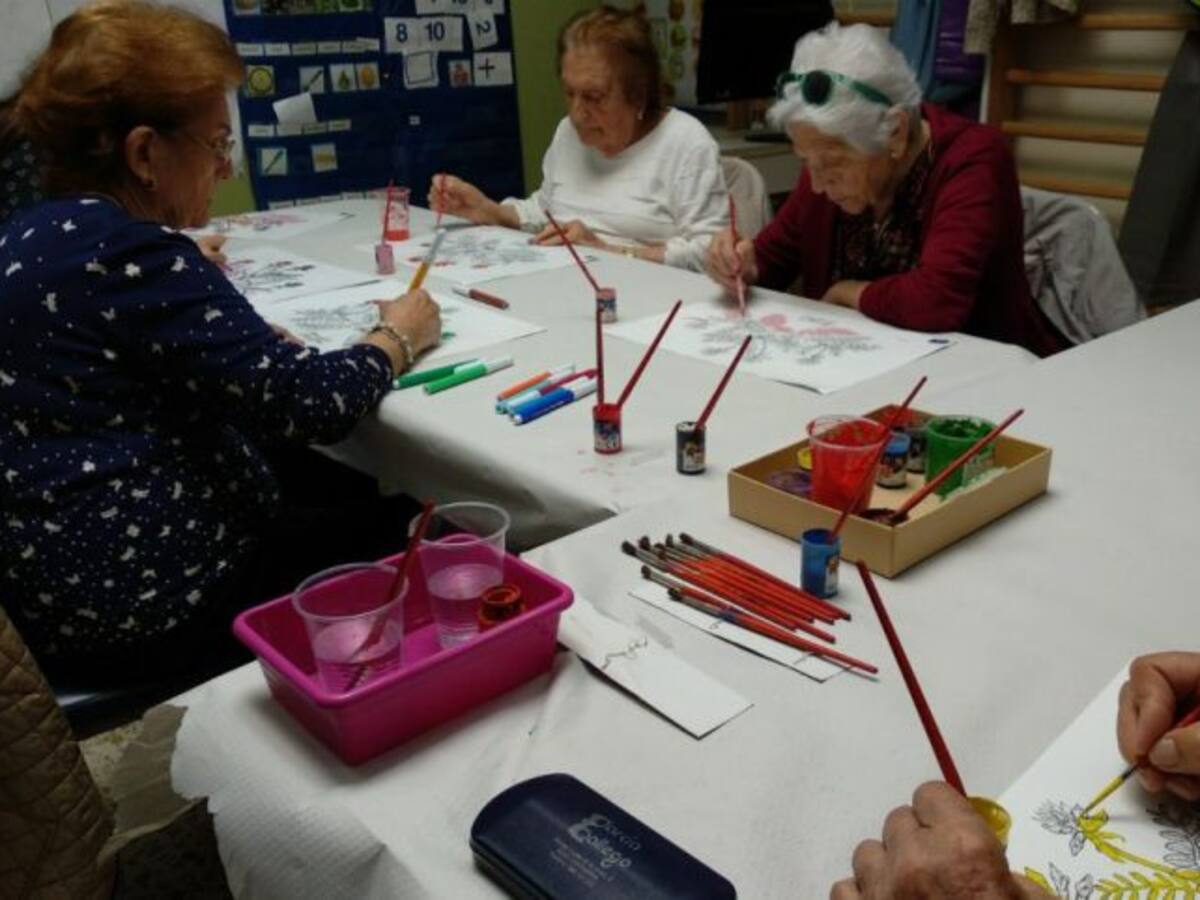 La Asociación de Familiares de Alzhéimer de Cartagena recibe 21.500 euros del gobierno regional