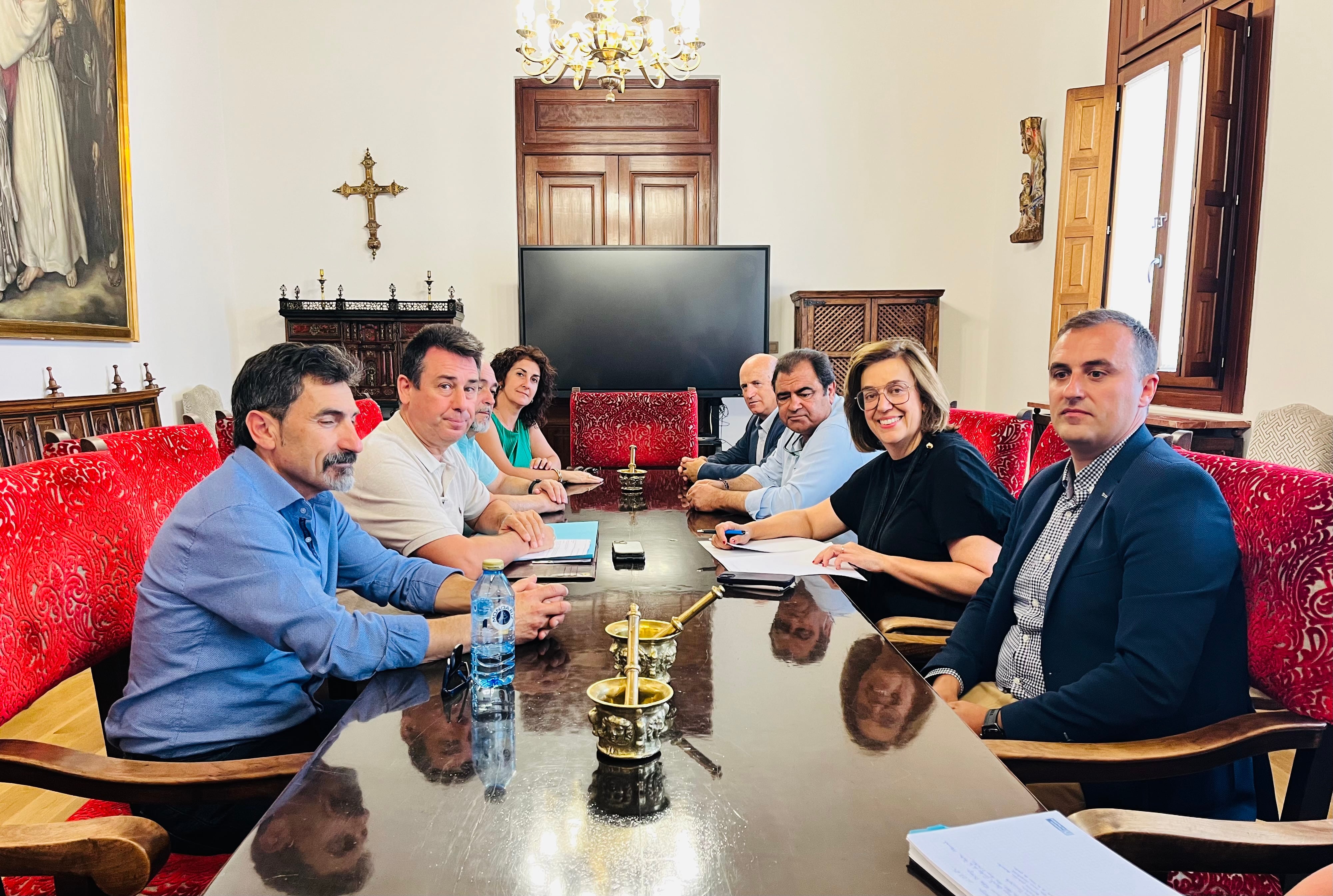 Reunión Institucional de Diputación de Palencia con el ayuntamiento de Herrera de Pisuerga