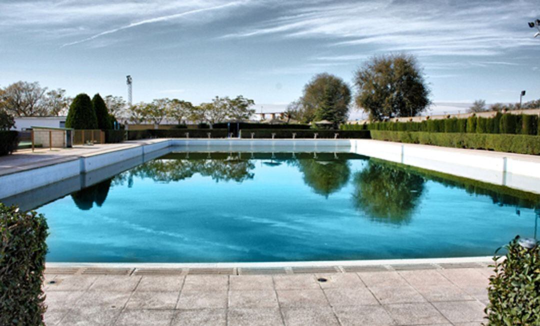 Piscina municipal de la localidad