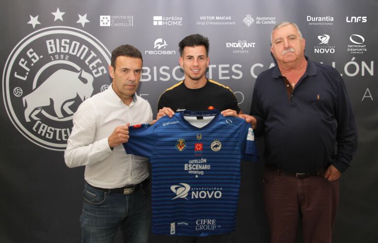 Joaquín Sánchez deja la presidencia del CFS Bisontes Castellón