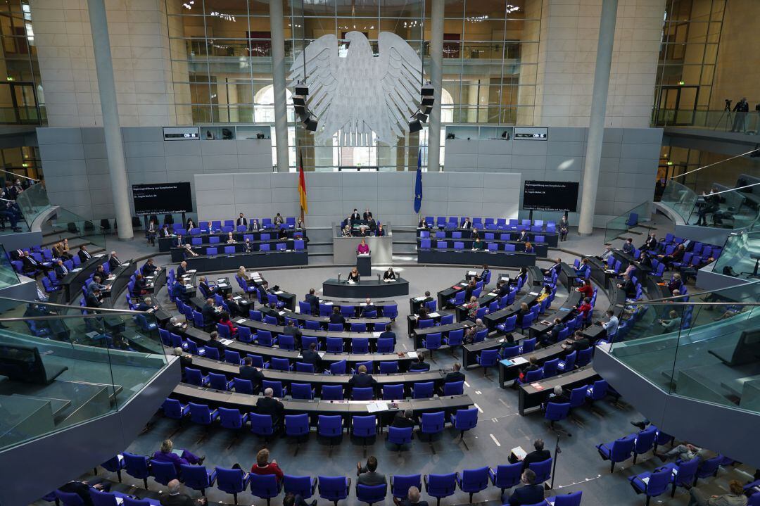 La canciller alemana, Angela Merkel, en el Bundestag