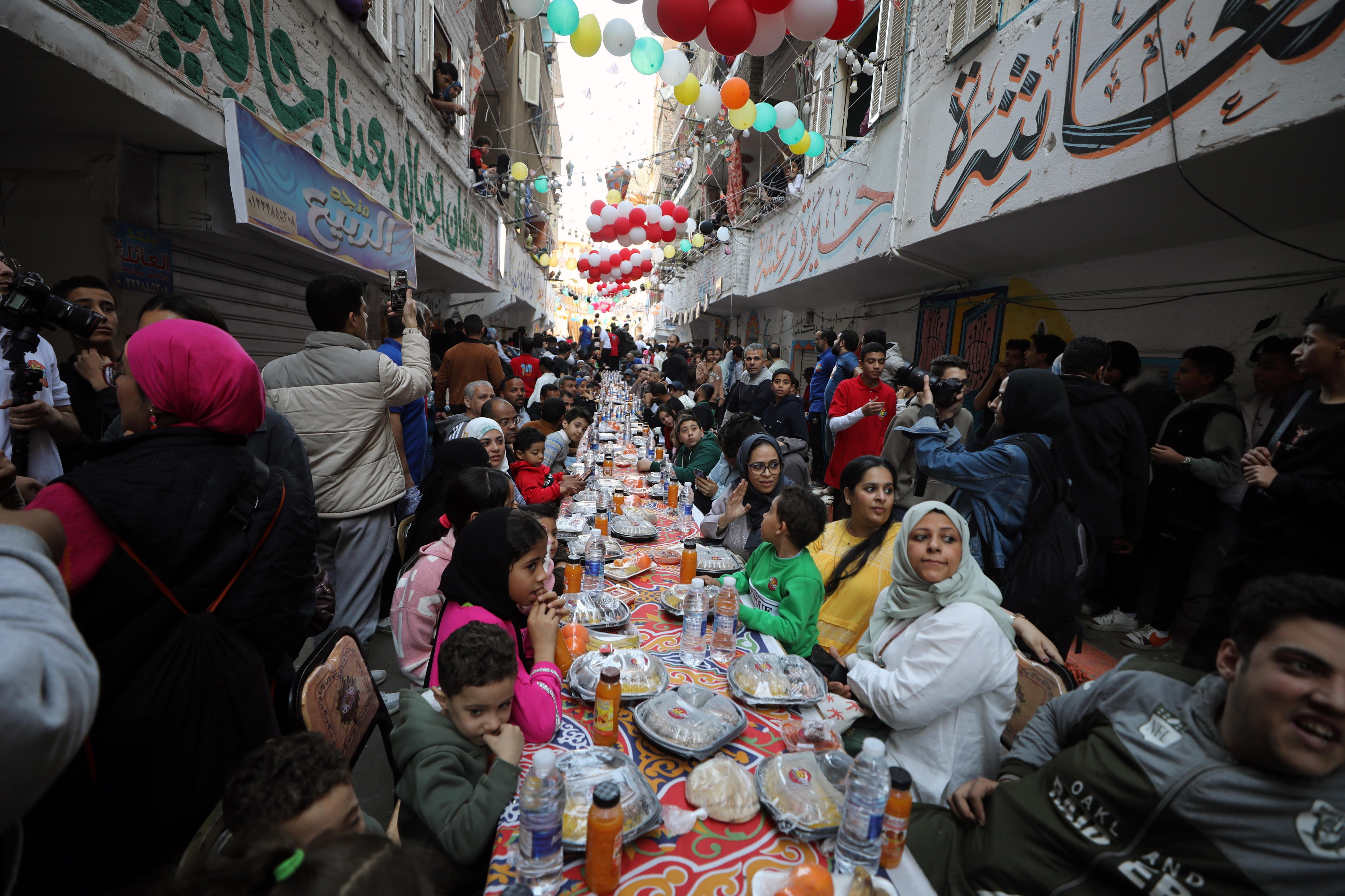 Ruptura del iftar en El Cairo