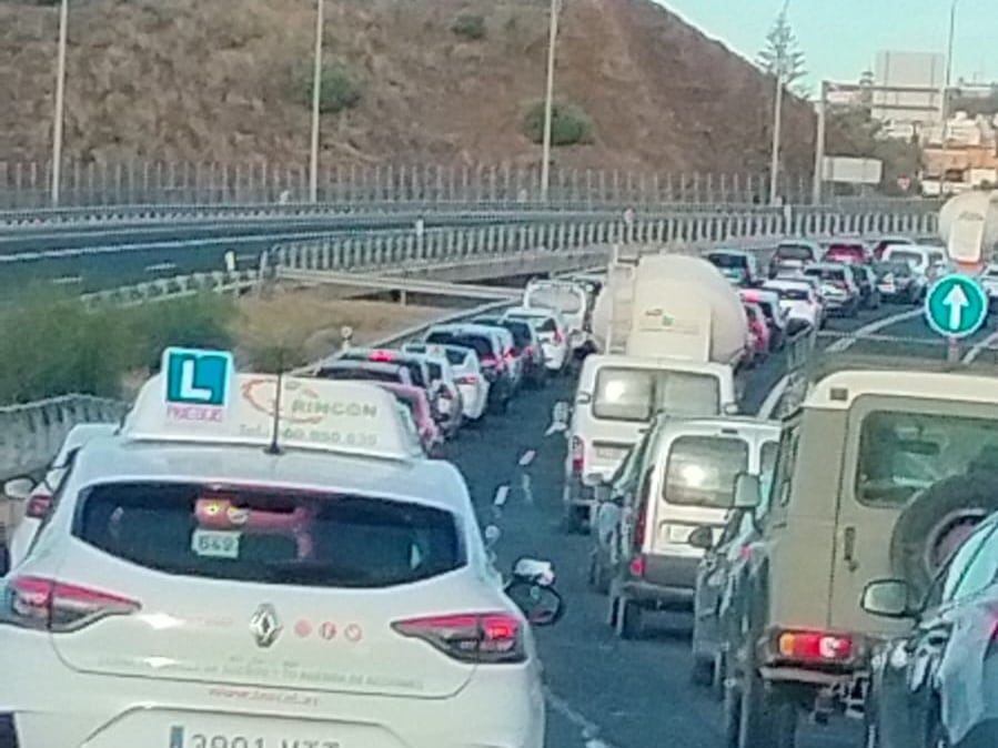 Atascos en la A-7 entre Rincón y Málaga este lunes por la mañana