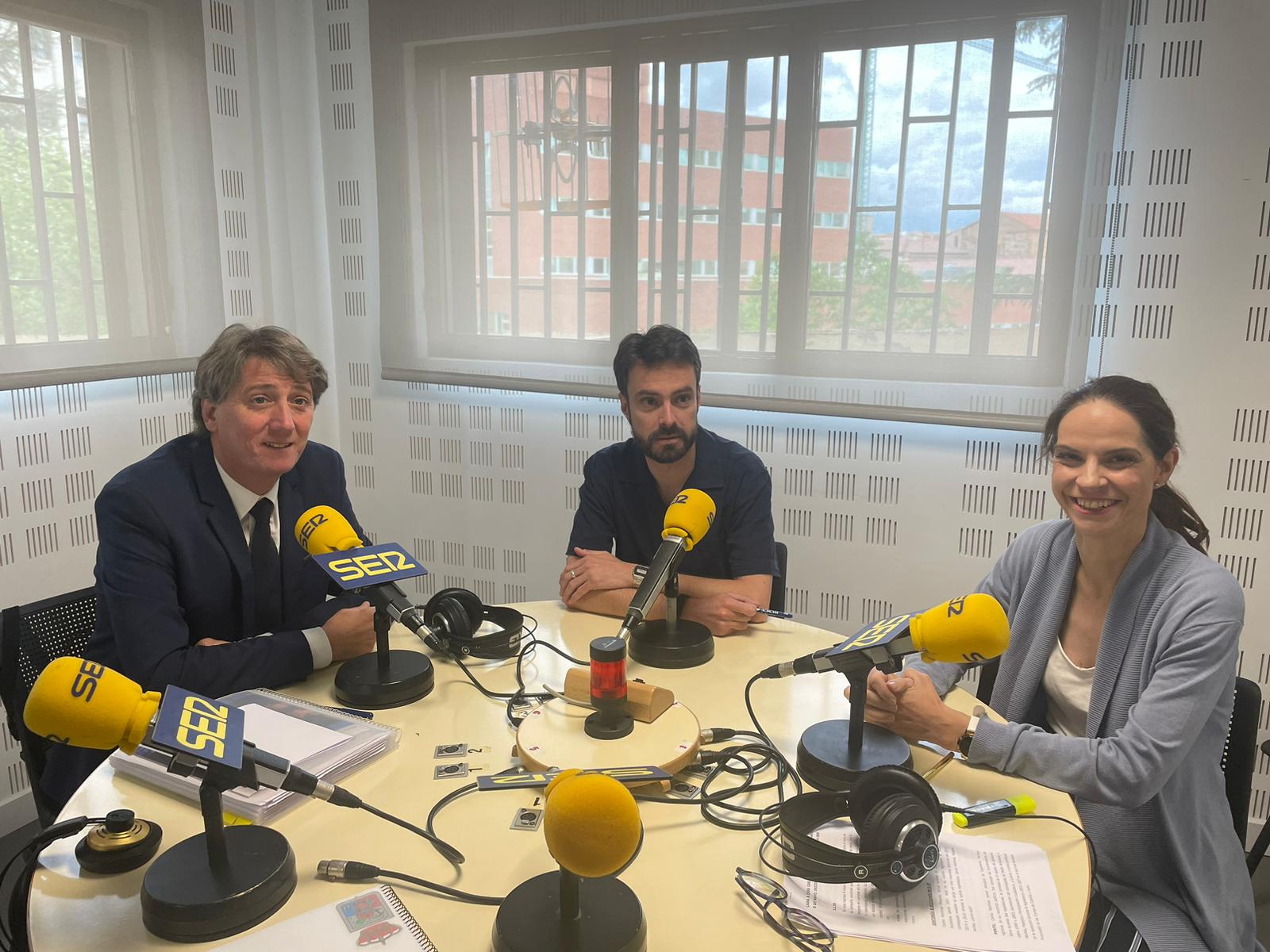 Carlos Martínez y Belén Izquierdo, en SER Soria, en el primer cara a cara.