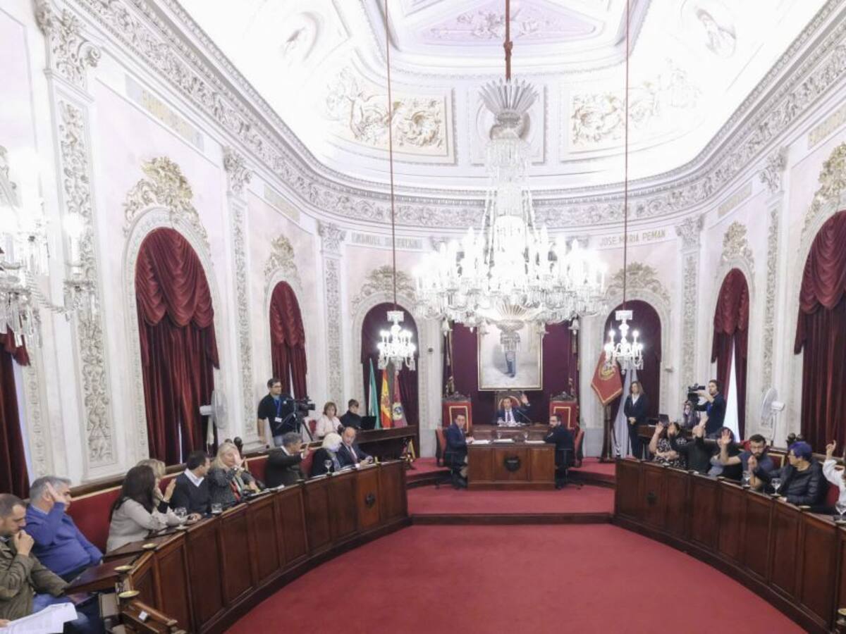 Aprobada la ordenanza de que regula las terrazas en Cádiz