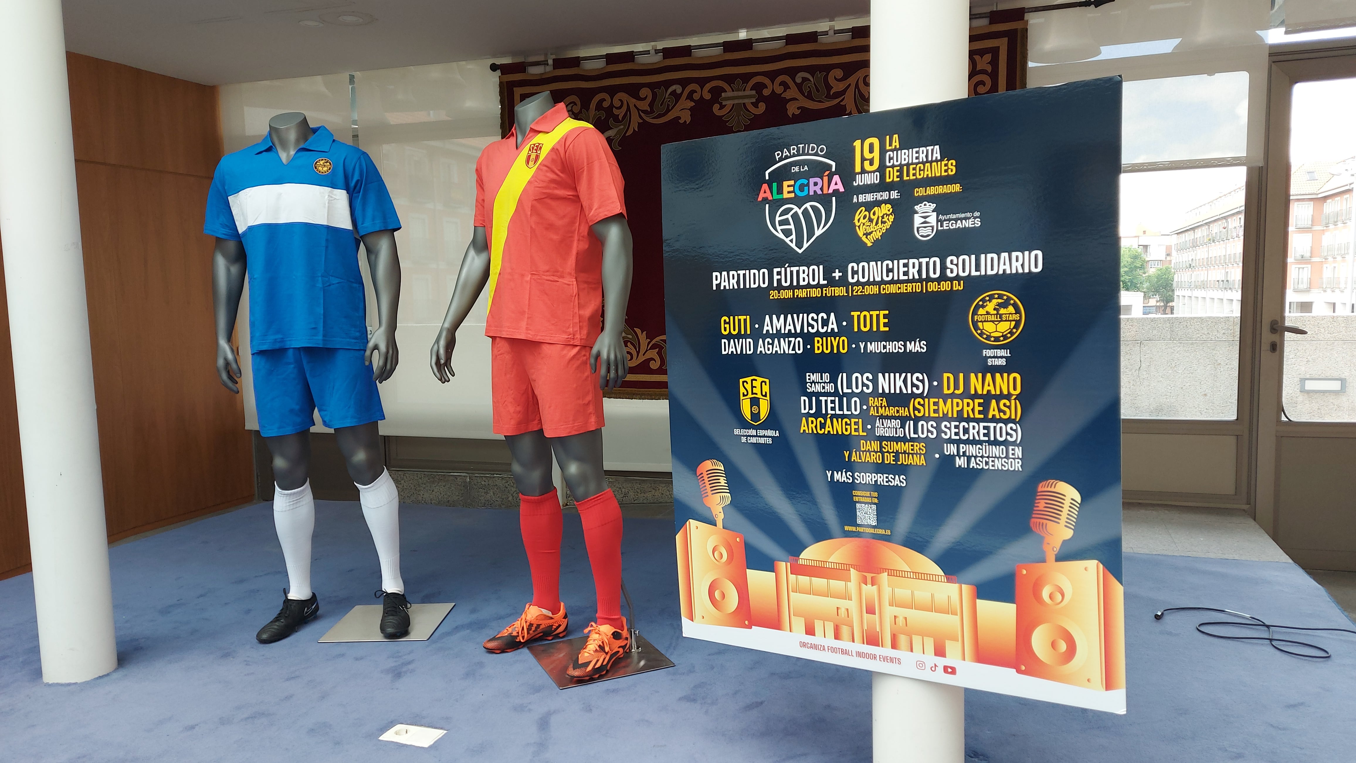 El cartel del partido en La Nueva Cubierta