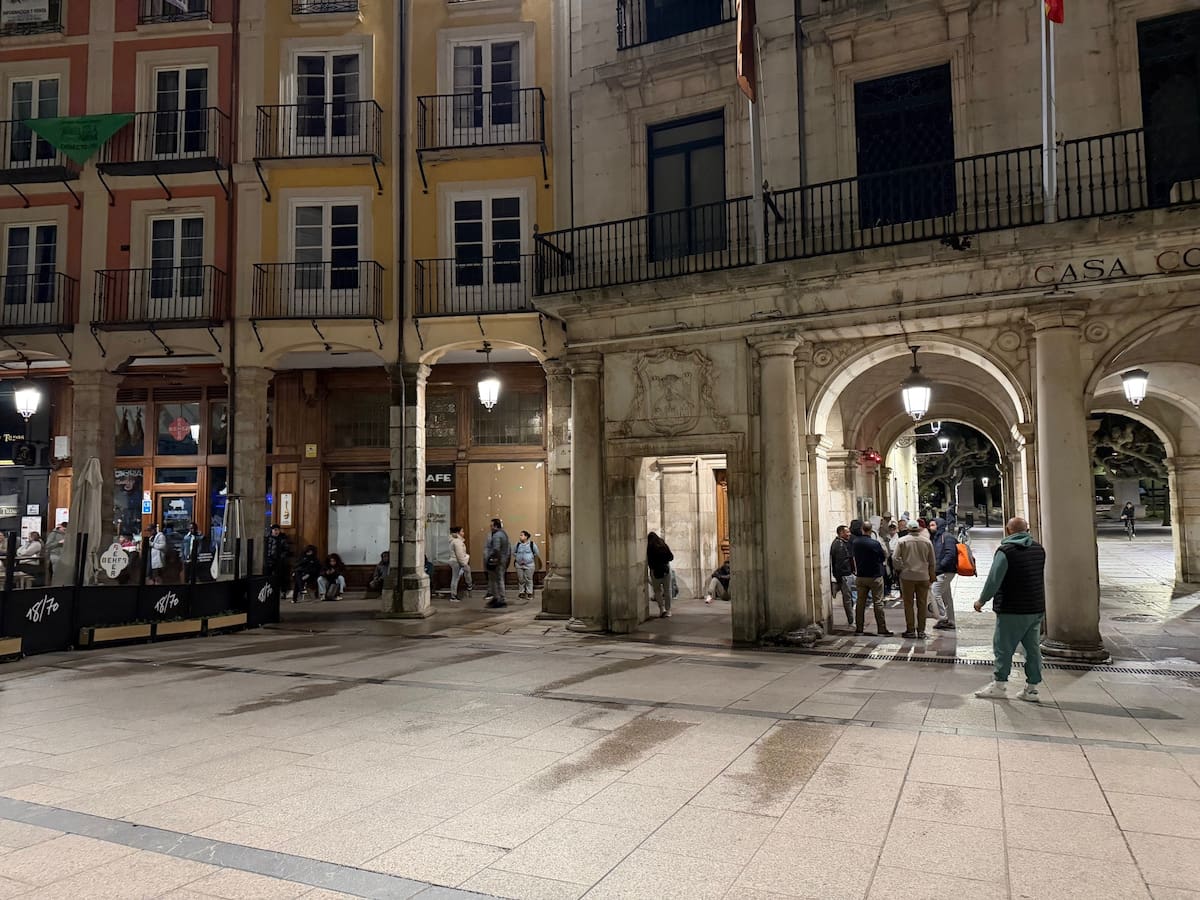 Burgos pone en marcha el proceso para regularizar a migrantes