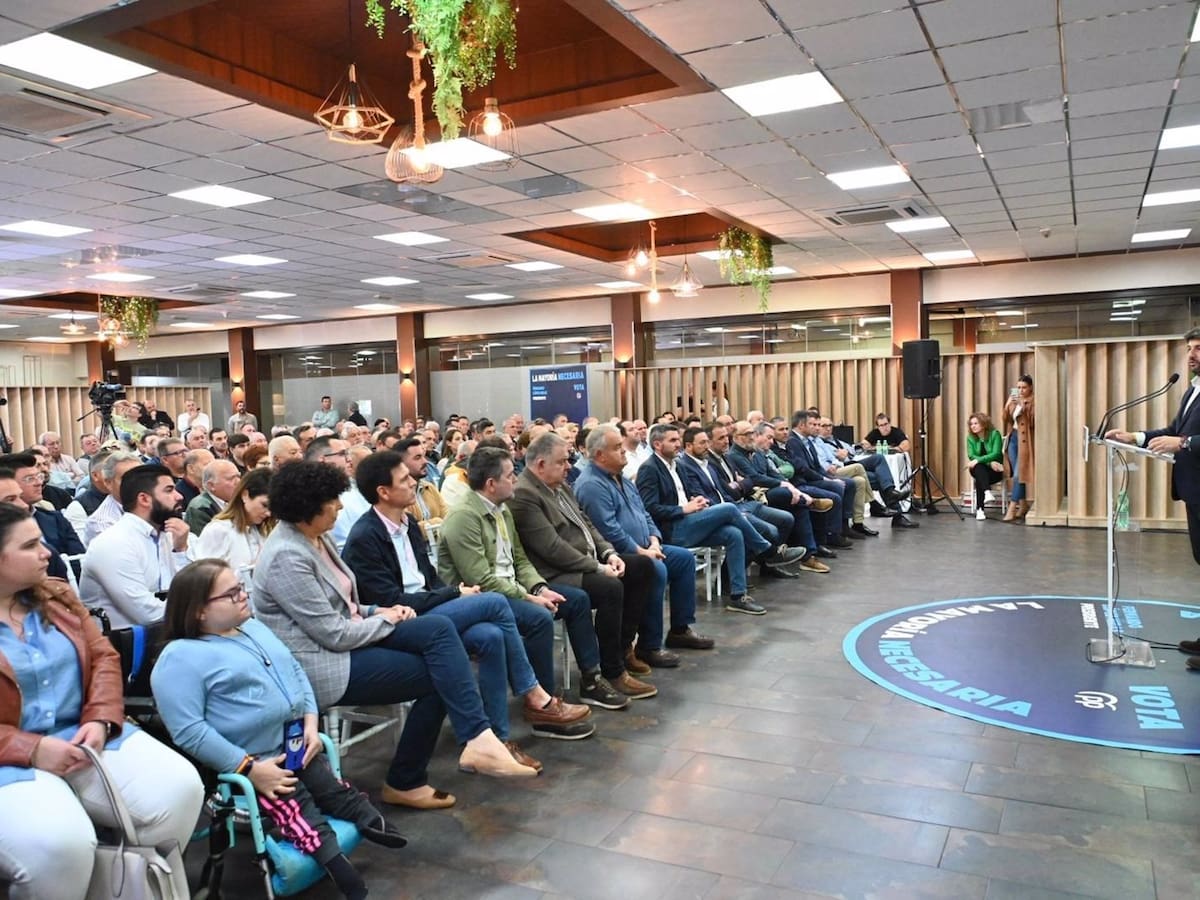 El PP se compromete a impulsar un pacto nacional del agua para mantener el trasvase