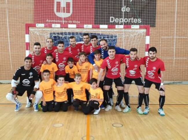 Pasillo de honor para el benjamín