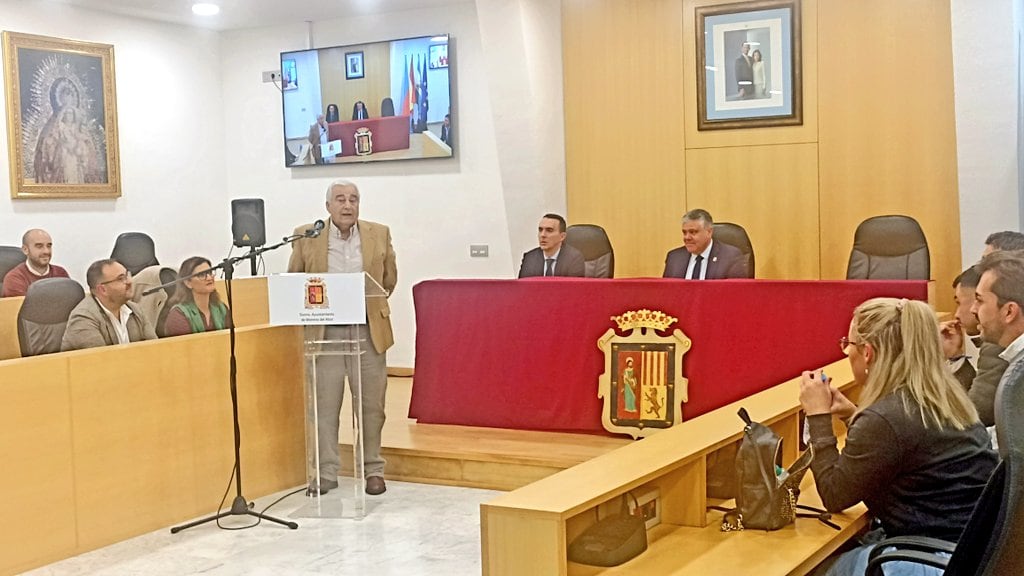 Calixto Sánchez en el Ayuntamiento de Mairena del Alcor