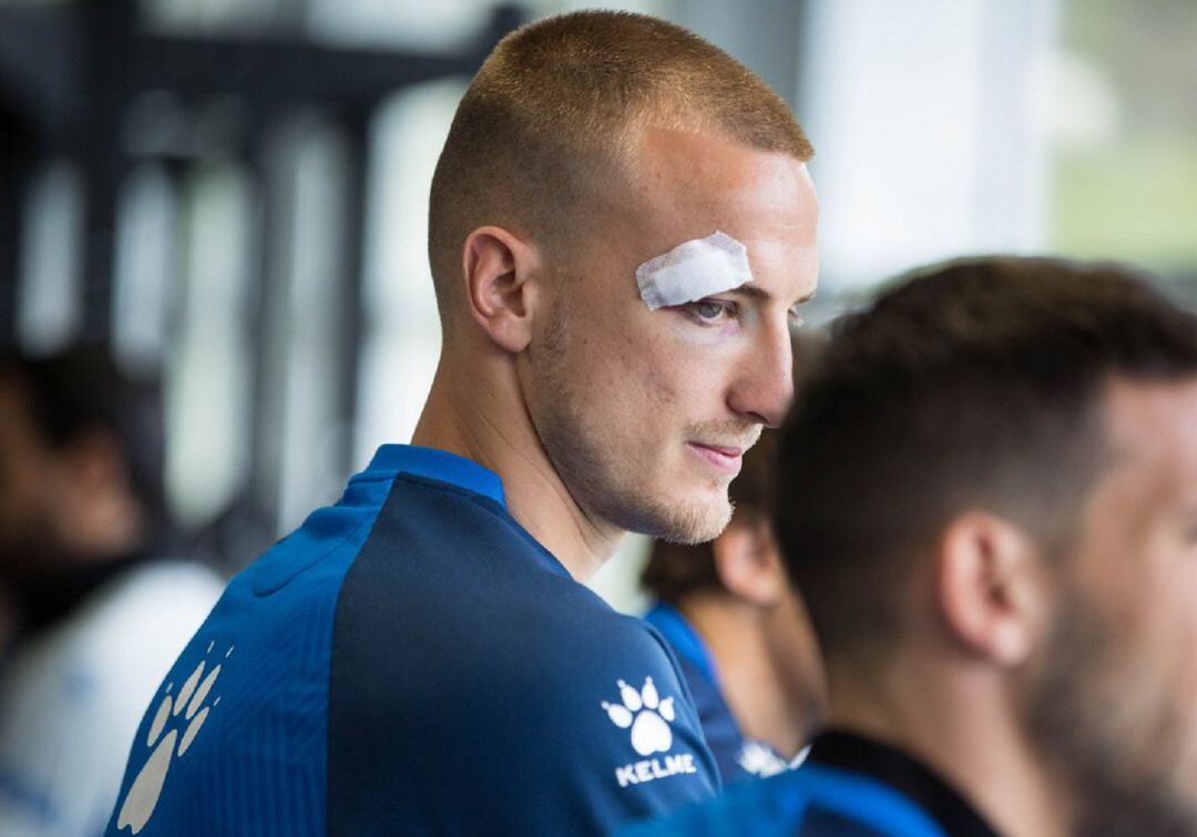 Rodrigo Ely en el entrenamiento de Ibaia.