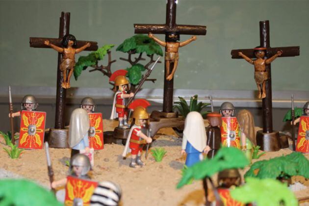 La representación de El Paso de Riogordo recrado con las figuras de Playmobil