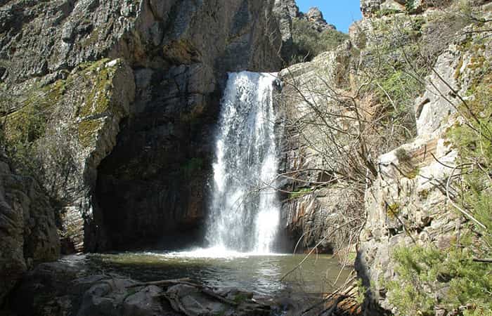 Cascada de Cañamar en Peñalba de la Sierra