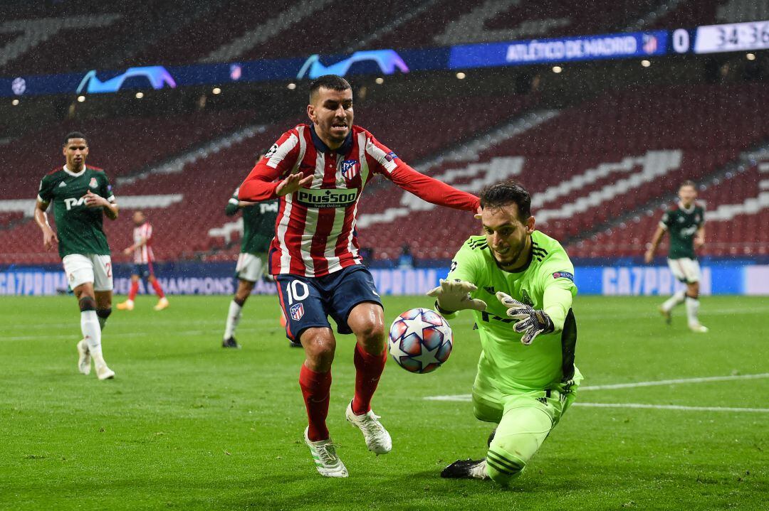 Guilherme, en una de sus tantas paradas al Atlético