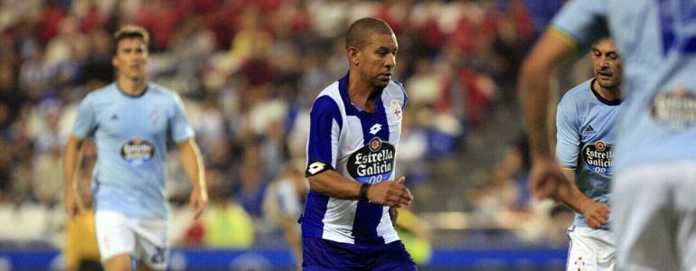 Djalminha en un momento del partido.