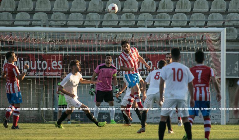 Siles durante un partido.