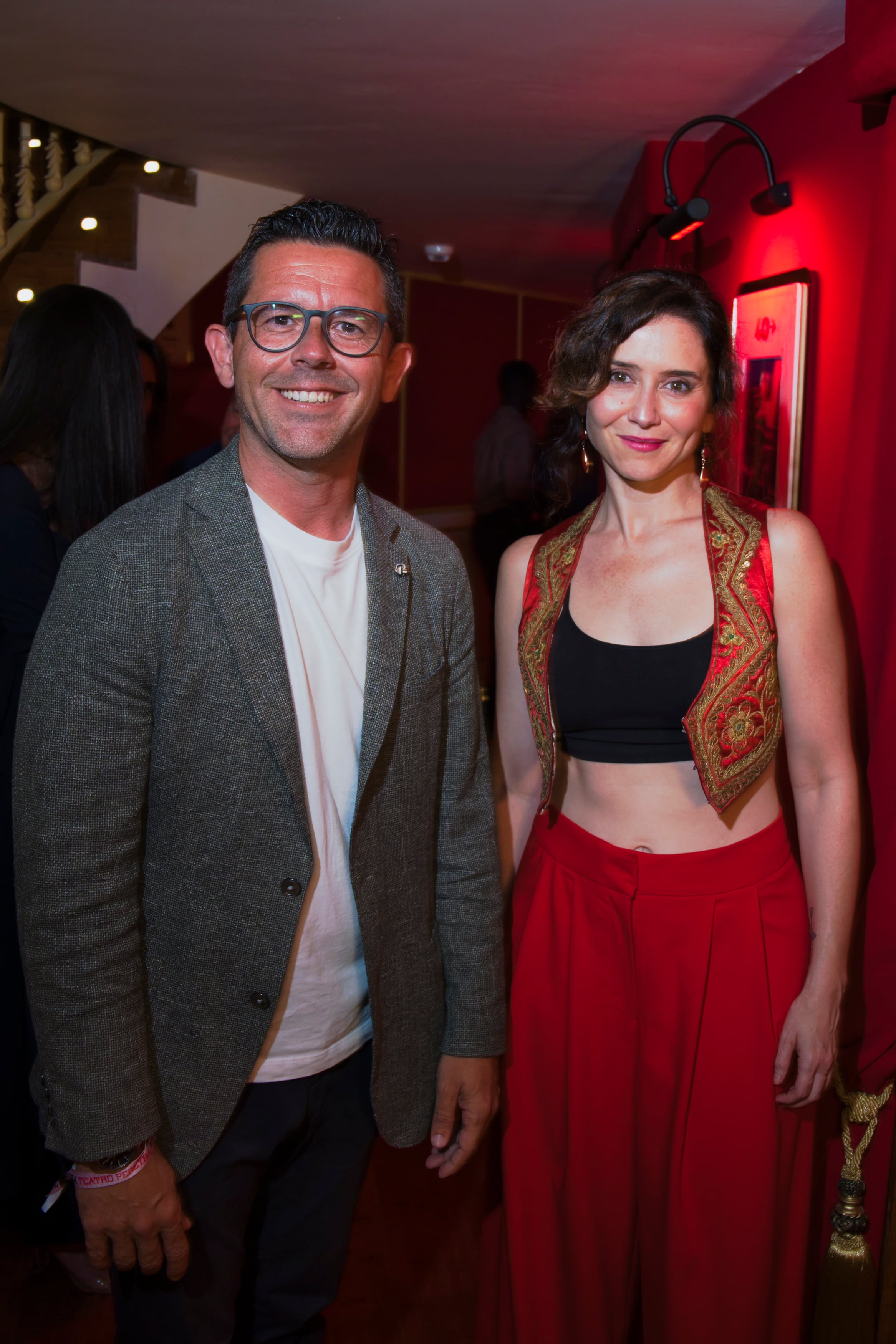 Isabel Díaz Ayuso con Rafa Triguero (Foto: Teatro Pereyra)