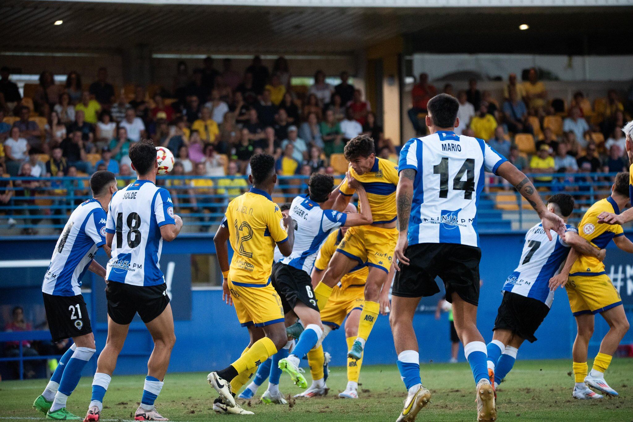 Imagen del encuentro en Santo Domingo entre el Alcorcón y el Hércules