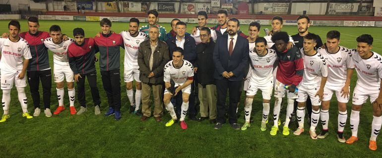 Amores, con el Albacete Balompié, tras la pasada final de Copa Cervantes 