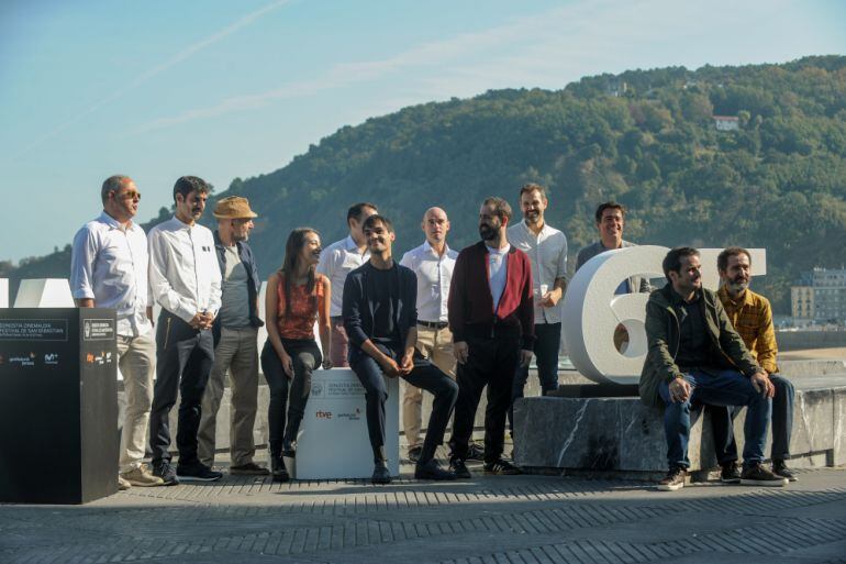 Equipo de Handia durante la celebración del Festival de Cine de San Sebastián.