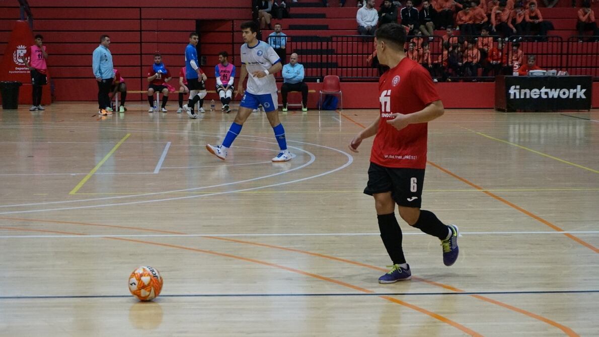 El Nueva Elda Finetwork no pudo sumar los tres puntos en tierras valencianas