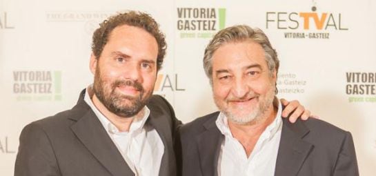 Aitor Gabilondo (izquierda) y César Benítez, creadores de &#039;El Príncipe&#039; y &#039;Allí abajo&#039;