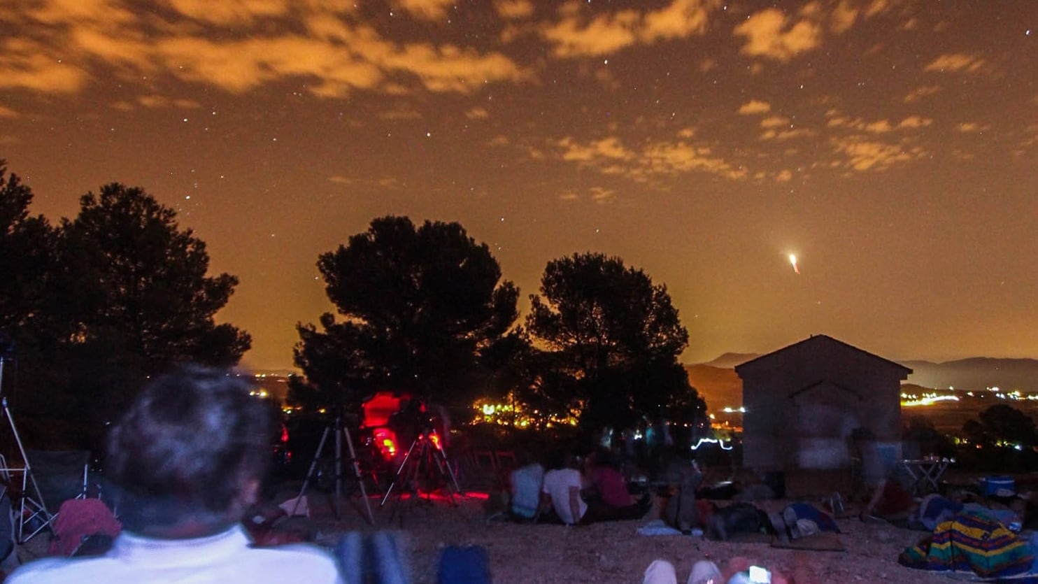 Las actividades son gratuitas, los aficionados a la astronomía podrán asistir a la actividad sin ningún inconveniente