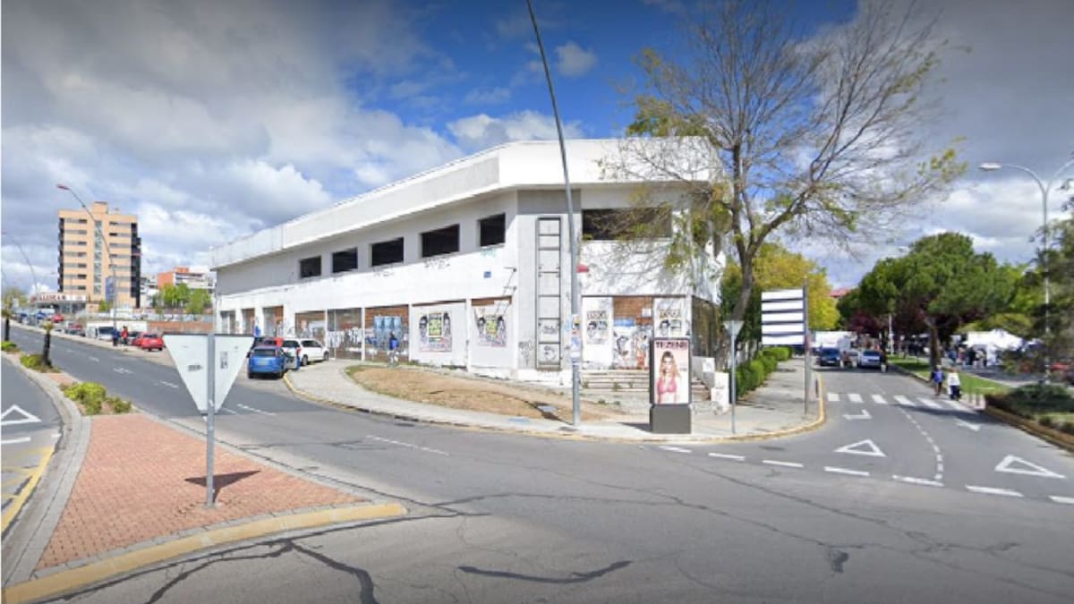 Fuenlabrada derribará un concesionario en desuso para construir viviendas