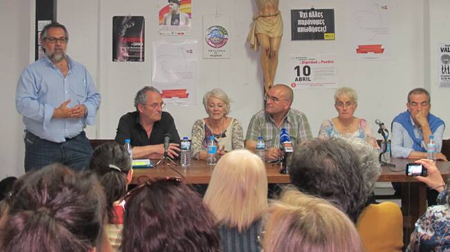 Víctimas de ETA y del GAL se reúnen en la Iglesia de San Carlos Borromeo de Madrid
