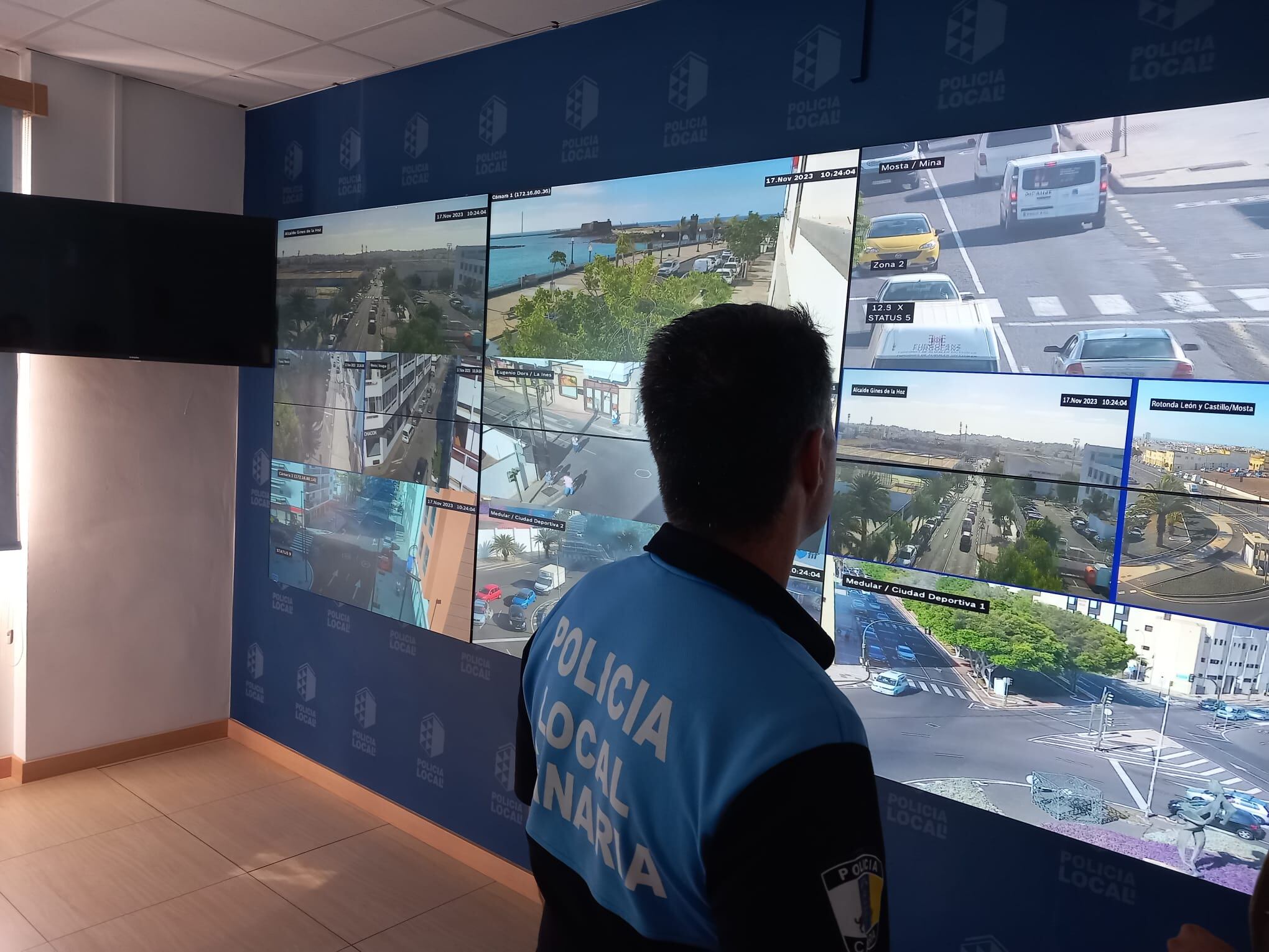 Centro control de videovigilancia de la Policía Local de Arrecife.