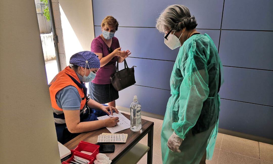 Test rápidos del coronavirus para personal educativo.