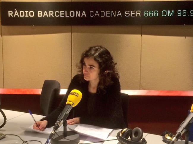 La candidata de Podem Catalunya en un moment de l'entrevista a SER Catalunya