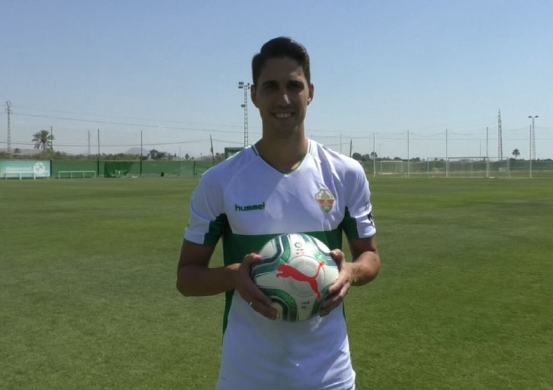 Fidel Chaves, nuevo jugador del Elche CF