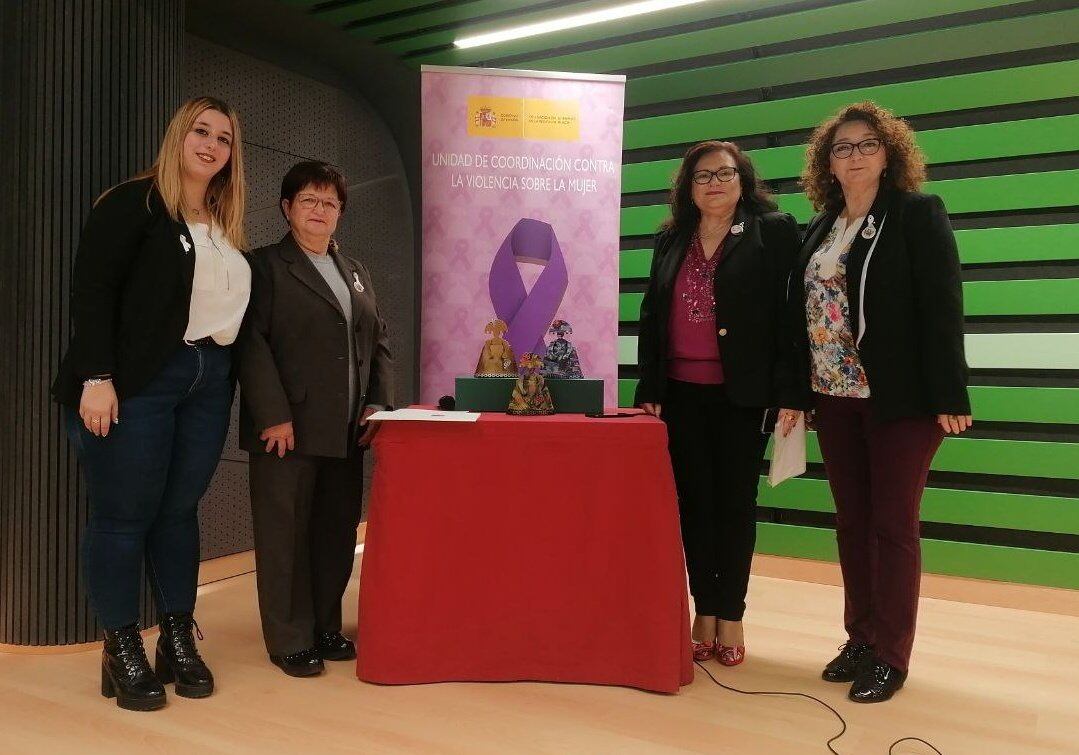 La Federación de Organizaciones de Mujeres de Lorca recibe el reconocimiento &#039;Menina 2022&#039;