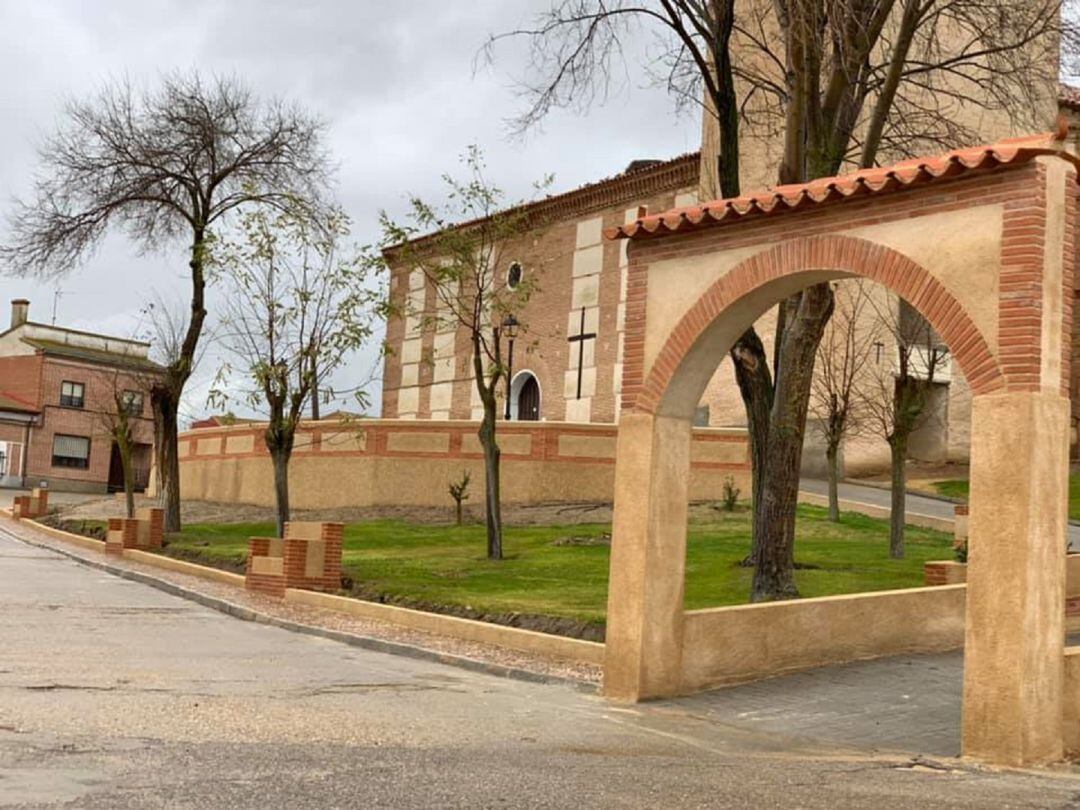 La urbanización de la Plaza Mayor ha sido una de las obras destacadas de Bobadilla del Campo