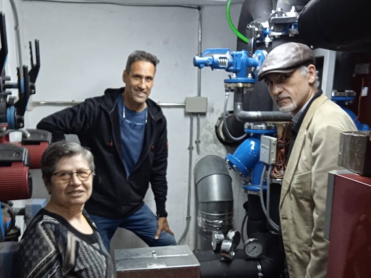 Otro centenar de vecinos cambia el gas por la Red de Calor