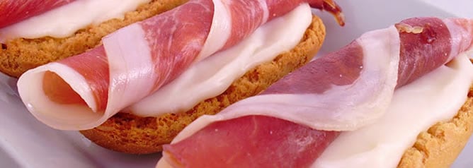 El jamón ibérico es una de las delicias protagonista de tapas y pinchos