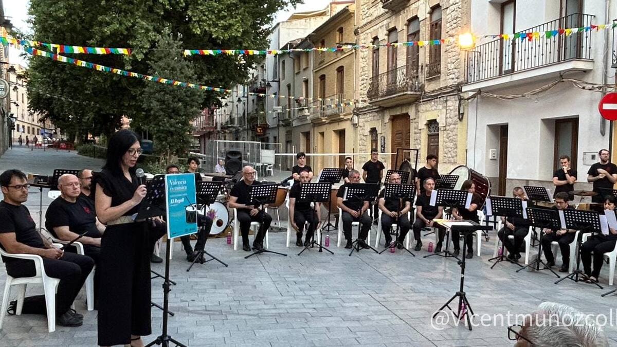 Entrevista a Rafa Ferrero Penades. Mig Any Fester de les festes de Sant Antoni Abat al barri de l'Ermiteta d'Ontinyent