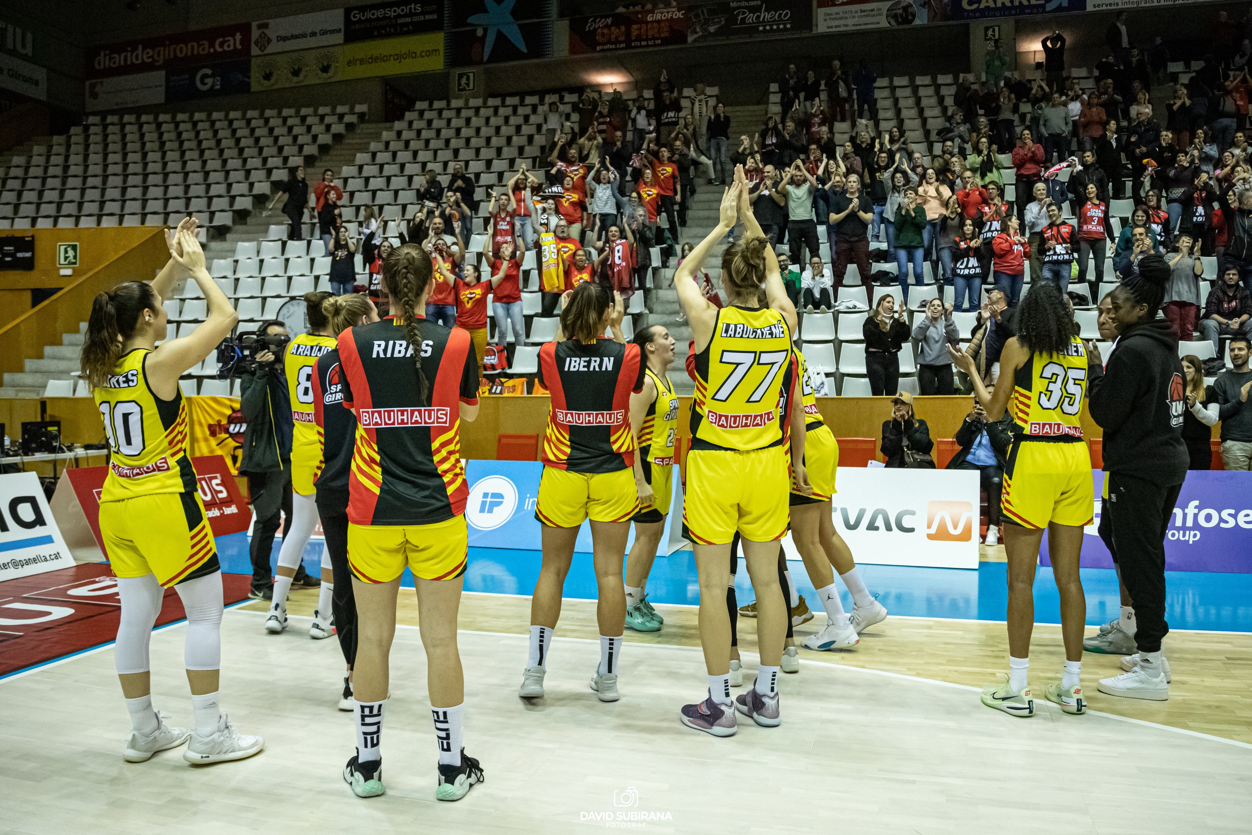 L&#039;Uni Girona celebrant el triomf davant Sopron.