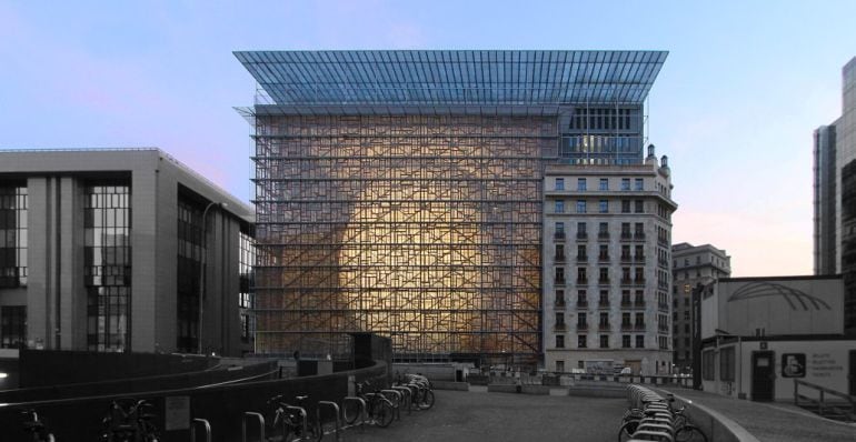 El edificio de Philippe Samyn está en el 175 1000 de Rue de la Loi, en Bruselas. 