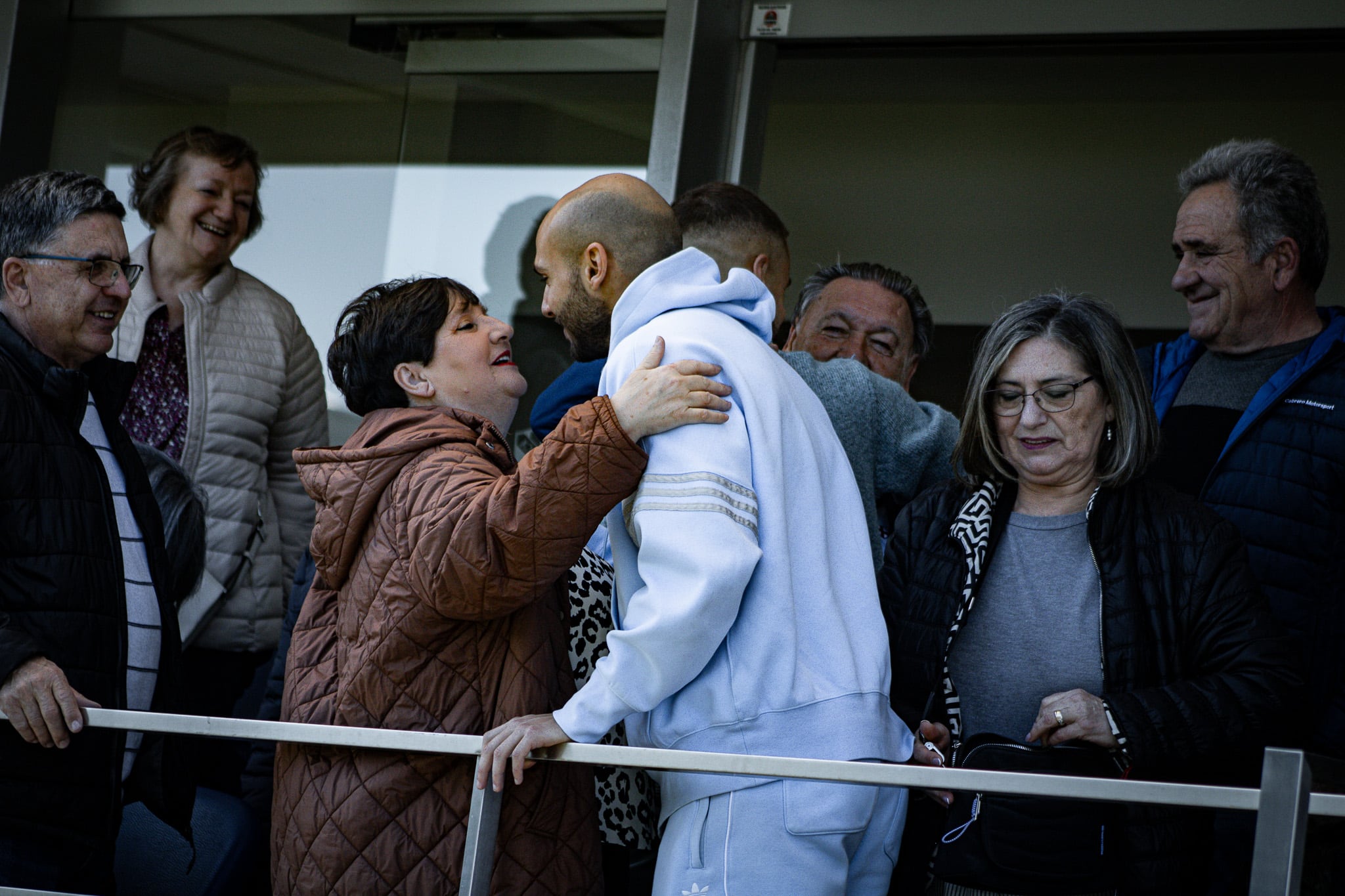 La SD Huesca rinde homenaje a los abonados que cumplen 65 años en este 2025