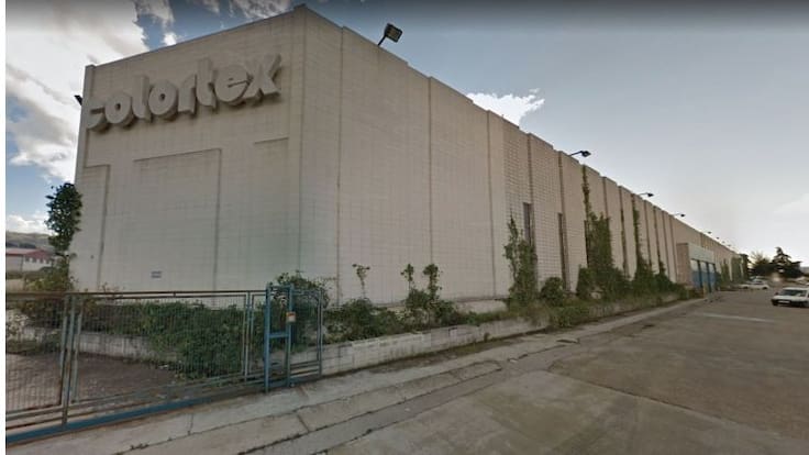 Los vecinos de la Senda Cinc Germans de Ontinyent reclaman soluciones a los fuertes olores