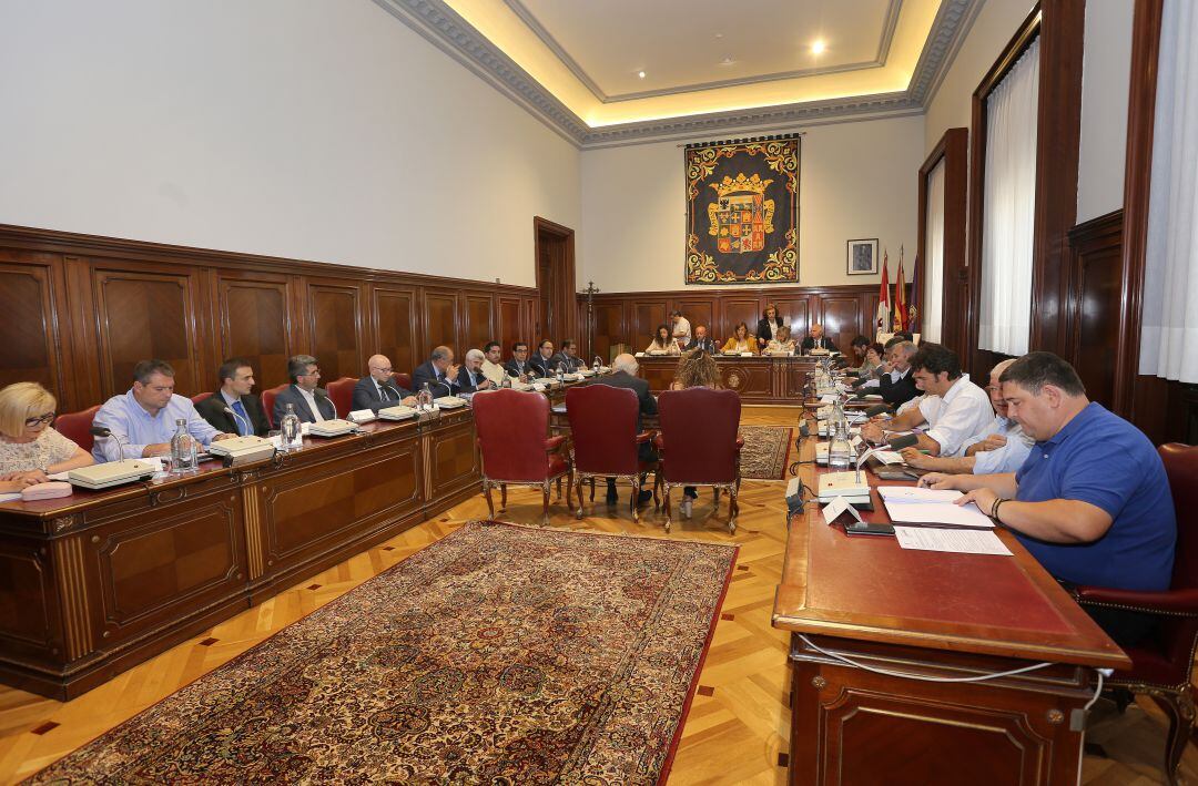 Imagen de archivo de un Pleno de la Diputación