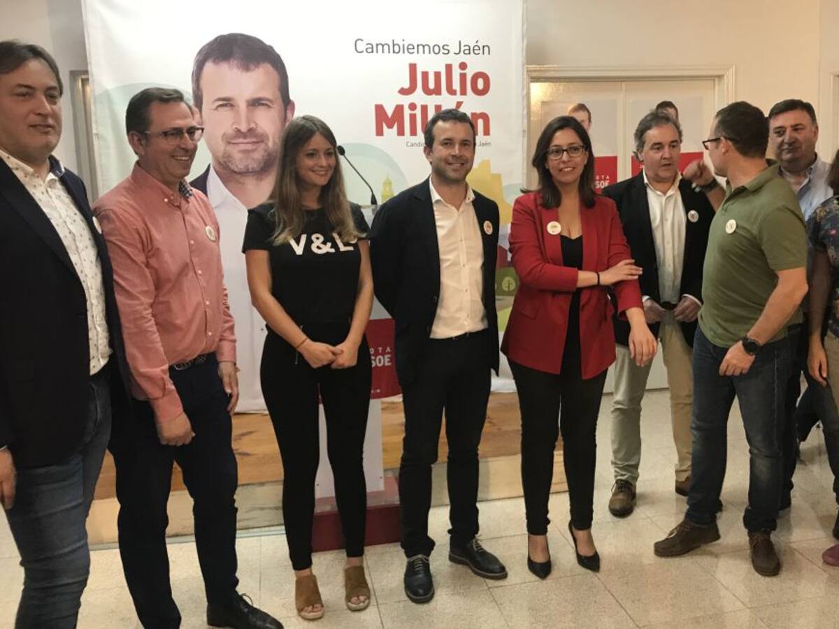 Los socialistas decidirán el jueves sobre los posibles acuerdos para alcanzar la alcadía de la capital
