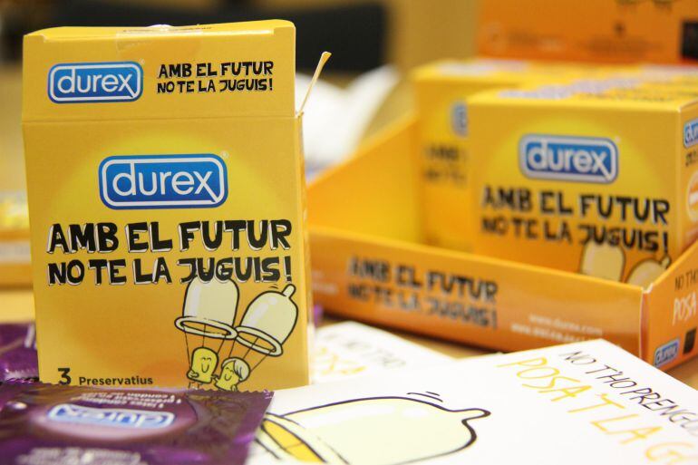 Preservatius d'una campanya d'etiquetatge en català