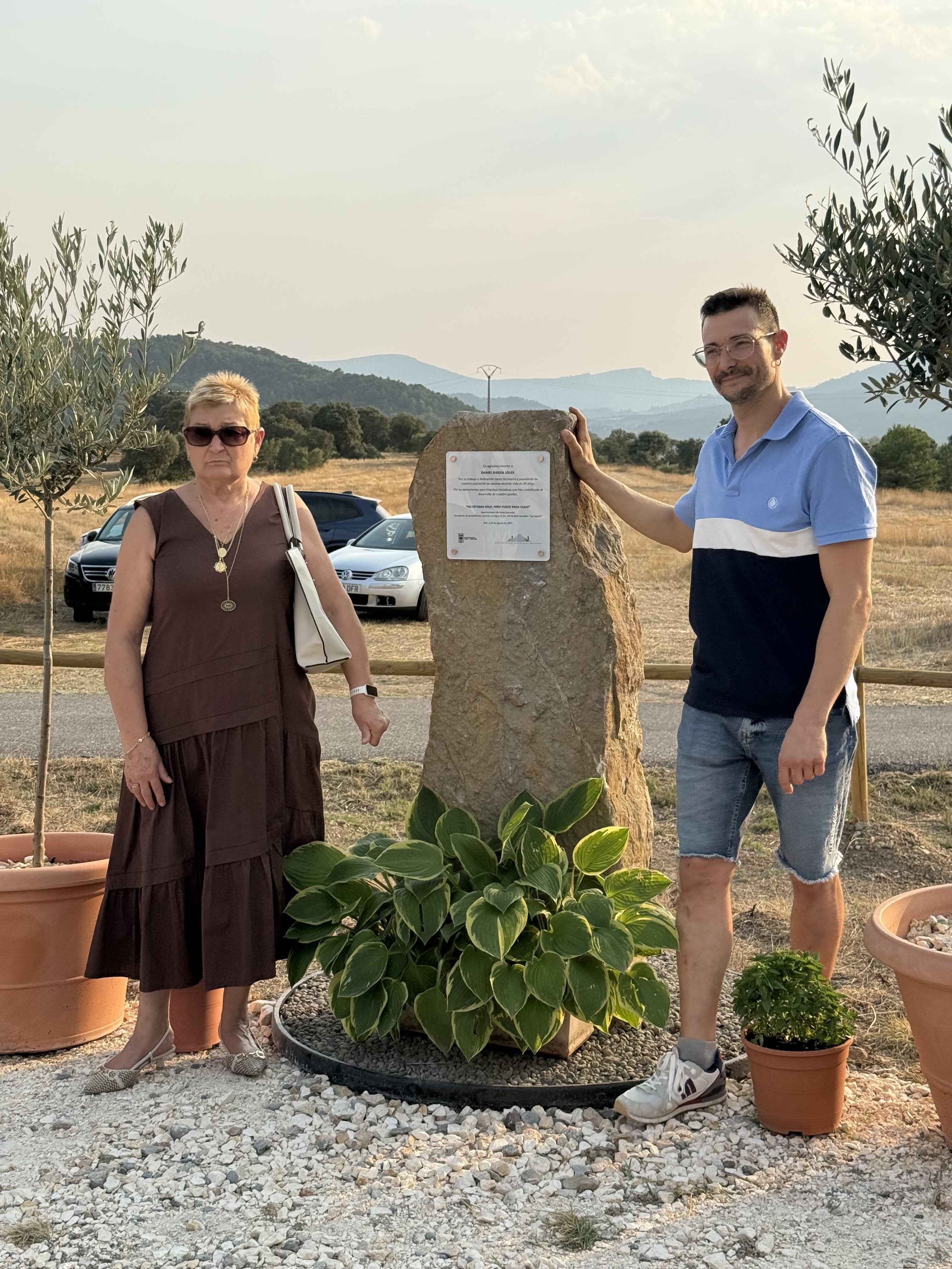 Viuda e hijo de Daniel Ribera