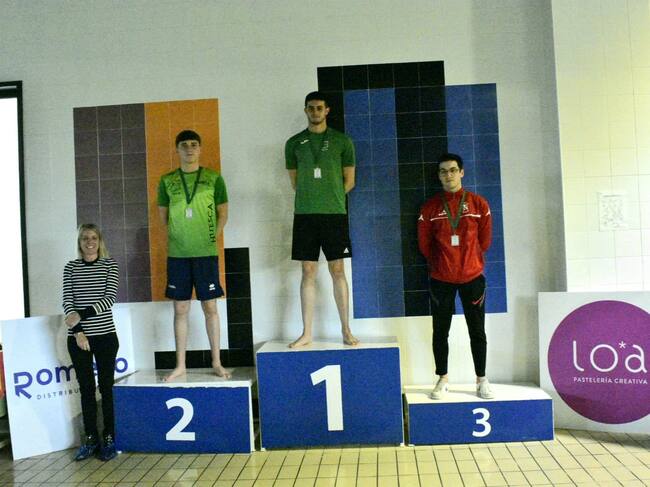 El Torneo Ciudad de Huesca Memorial Antonio Gutiérrez de natación reunió a más de 300 nadadores