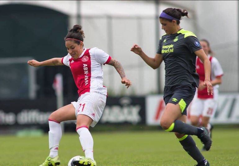 Ana Romero, en su etapa como jugadora del Ajax