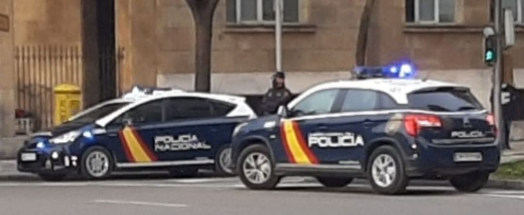 Vehículos de la Policía Nacional