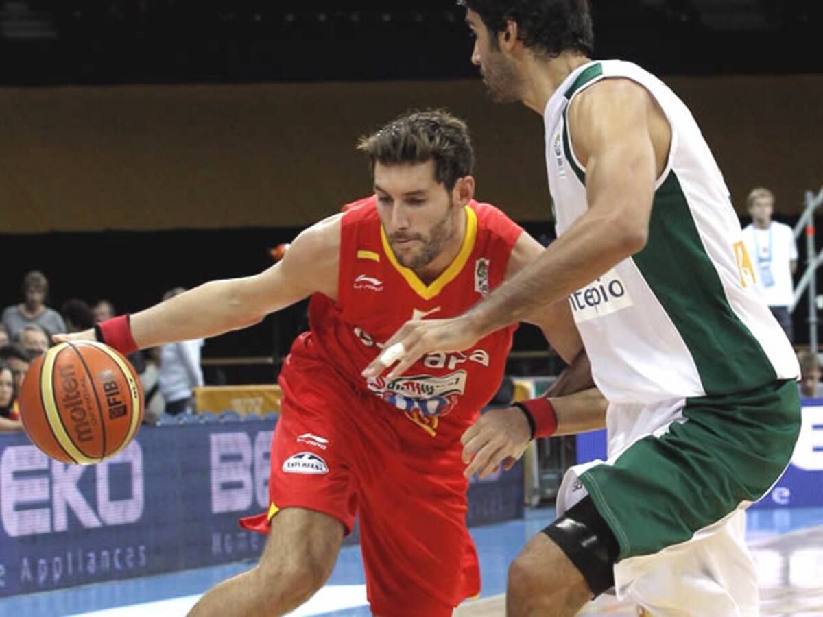 España se reencuentra y no ofrece dudas ante Portugal